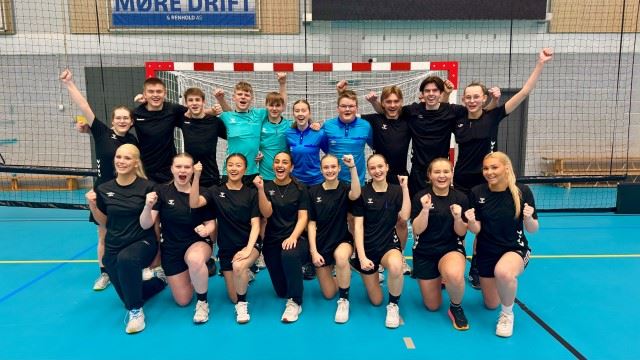 Dommere Sluttspill J/G14 Molde