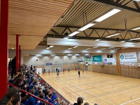 Støren - Herrekamp med fullsatt tribune Støren - Herrekamp med fullsatt tribune