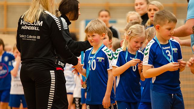 Barnehåndball 2019_Loppetassen.jpg