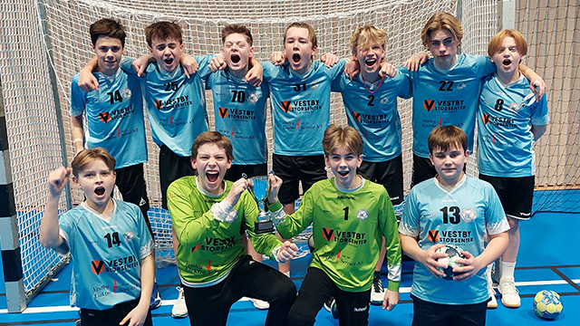 Sharebus Cup VestbyDr&oslash;bakFrogn G13B 3.jpg
