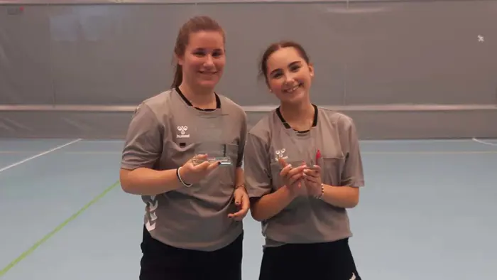 Emma og Tijana.jpg