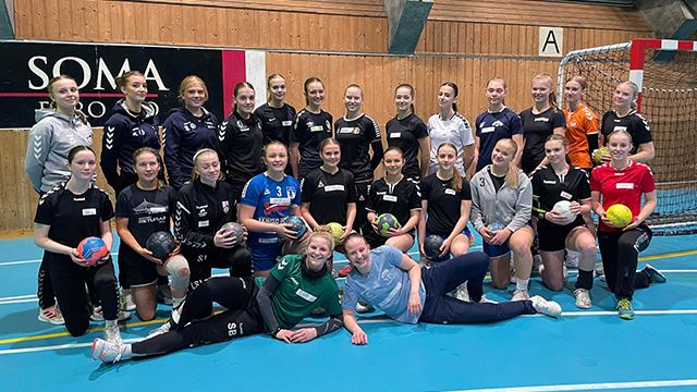 Foto: SPU J15-4 på samling 17. mars 2022 SPU J15-4.jpg