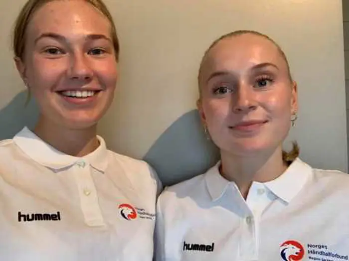 Alida og Silje.jpeg