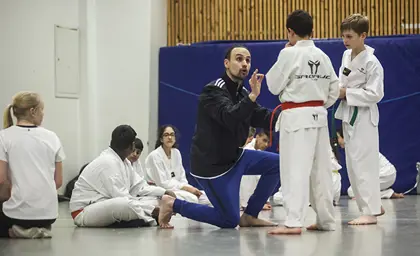 Politiattest for håndballdommere