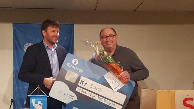 Årets ildsjel Rolf Ellingsen med Andris Hamre (tidl. styreleder) Rolf Ellingsen årets ildsjel.jpg