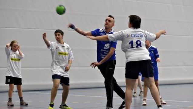 Sotra PU-handball Johnny.jpg